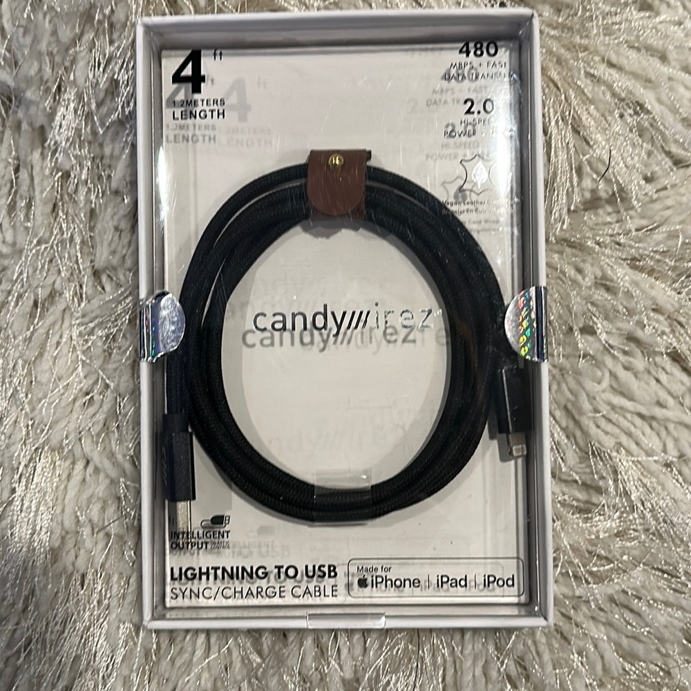 Brand new candywirez lighting to usb charge cable